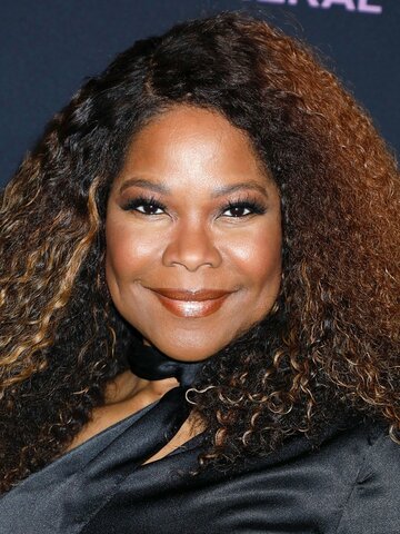 Angela Robinson Headshot