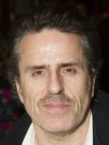 Con O'Neill Headshot