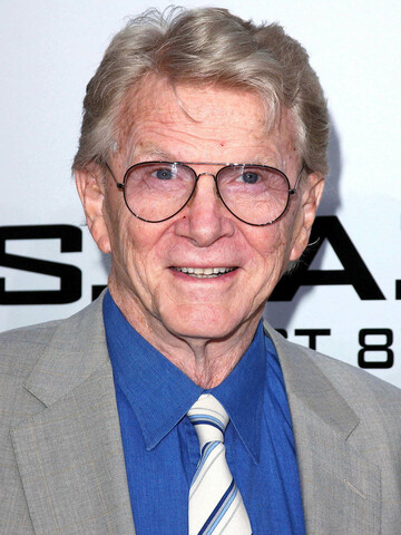 Steve Forrest Headshot