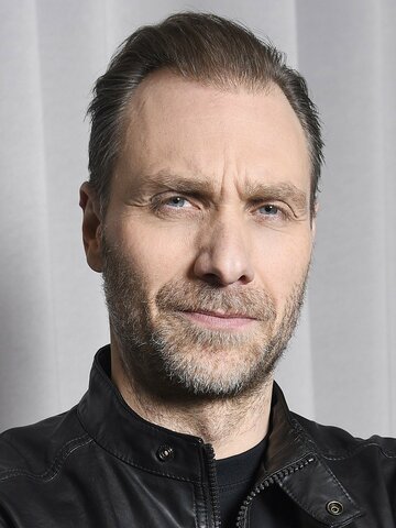 Alexandre Willaume Headshot