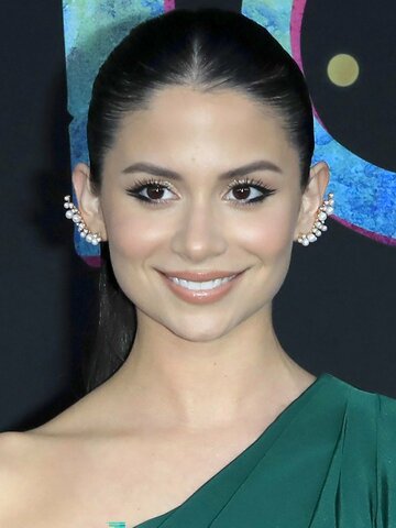 Camila Perez Headshot