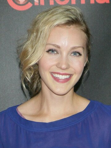 Breanne Hill Headshot