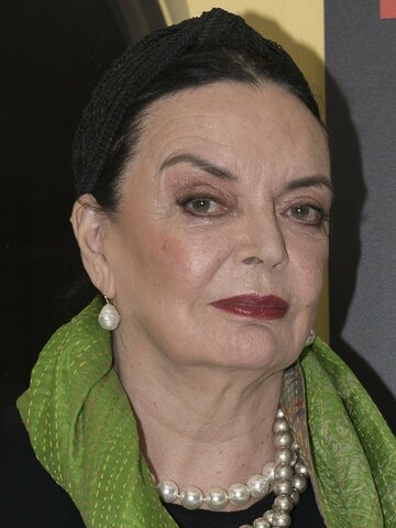Barbara Steele Headshot