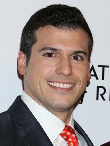 Gio Benitez Headshot
