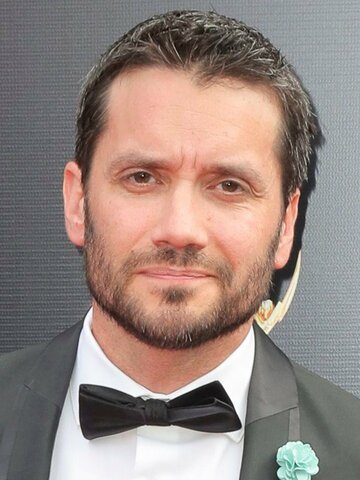 Dominic Zamprogna Headshot