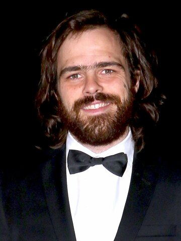 Peter Lanzani Headshot