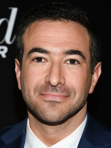 Ari Melber Headshot