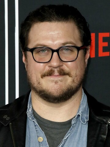 Cameron Britton Headshot