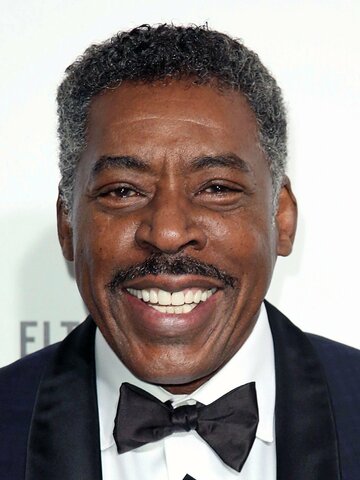 Ernie Hudson Headshot