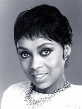 Lola Falana