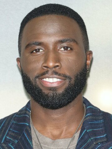 Y'lan Noel Headshot