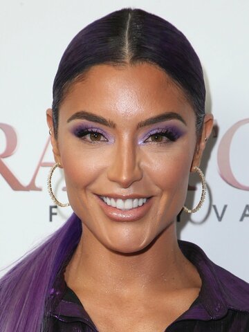 Natalie Eva Marie Headshot