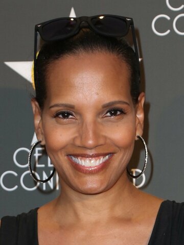 Shari Headley Headshot