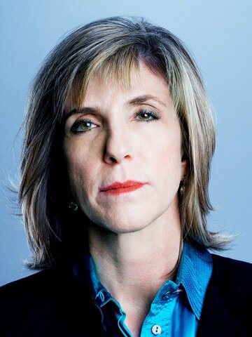 Kelly Siegler Headshot