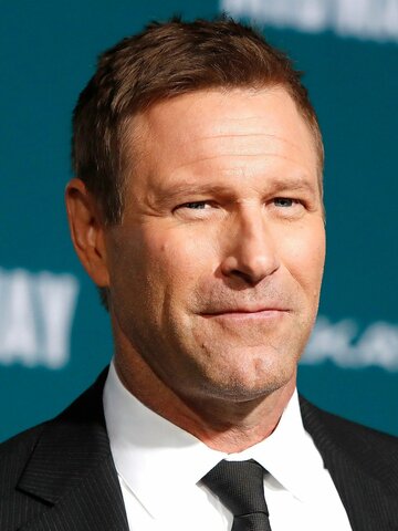 Aaron Eckhart Headshot