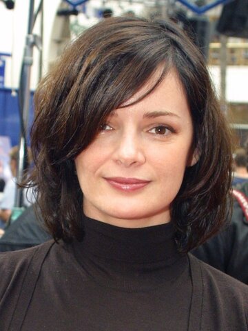 Stacy Edwards Headshot