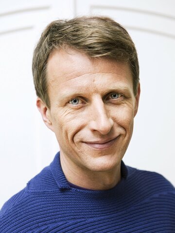 Tobias Zilliacus Headshot