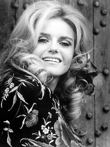 Sharon Farrell Headshot