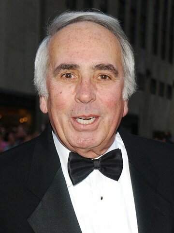 Tom Snyder Headshot