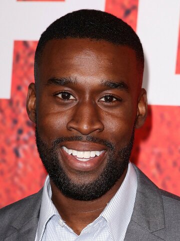 Tosin Morohunfola Headshot