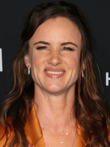 Juliette Lewis Headshot
