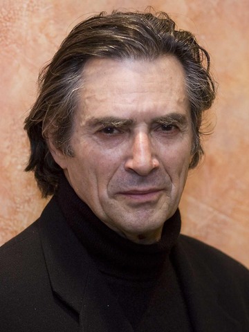 Sami Frey Headshot