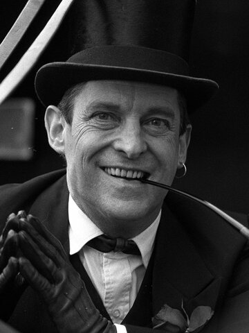 Jeremy Brett Headshot