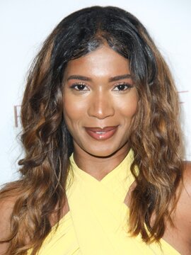 Raushanah Simmons - Actress