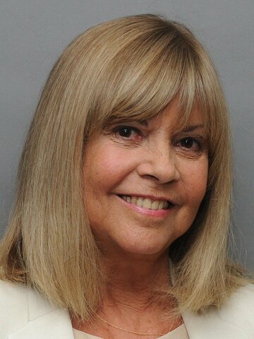 Chantal Goya Headshot