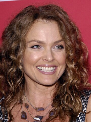 Dina Meyer Headshot