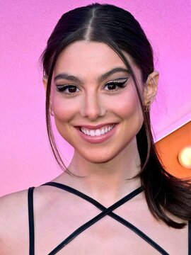 Kira Kosarin