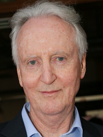 Hugh Fraser Headshot