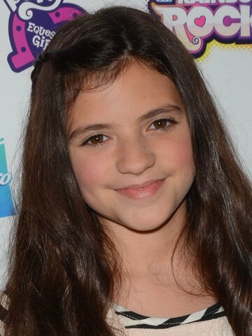 Eva Bella Headshot