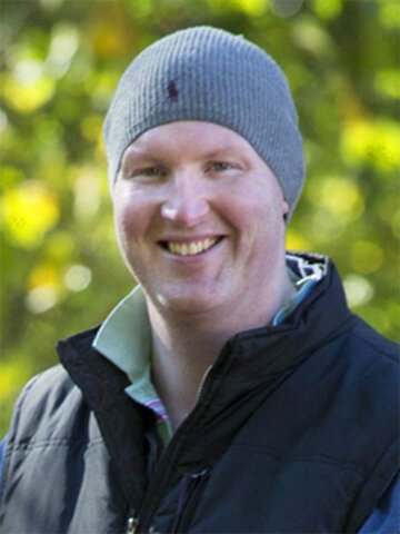 Neil Fingleton Headshot