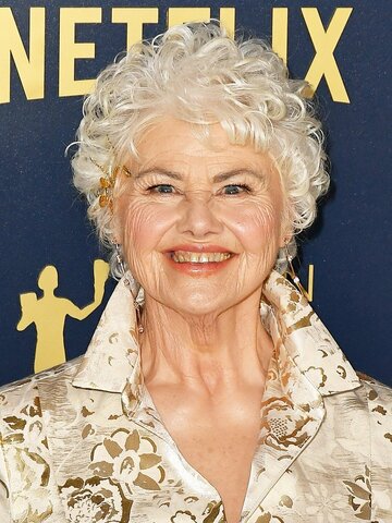Annette Badland Headshot