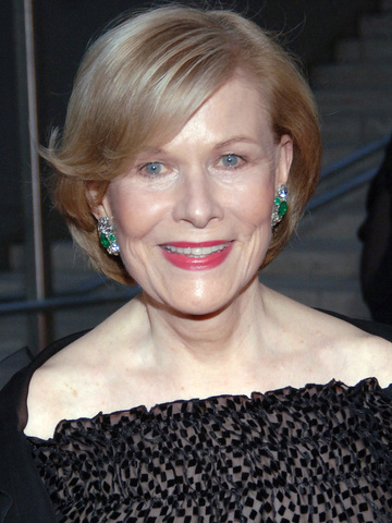 Nancy Olson Headshot