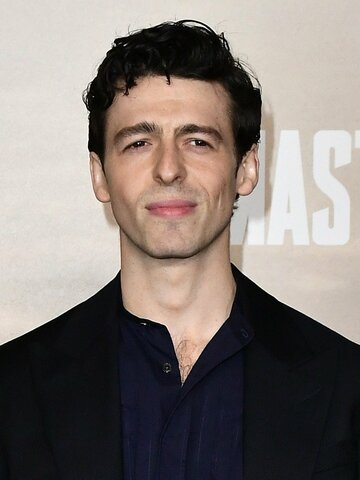 Anthony Boyle Headshot
