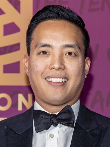 Alan Yang Headshot