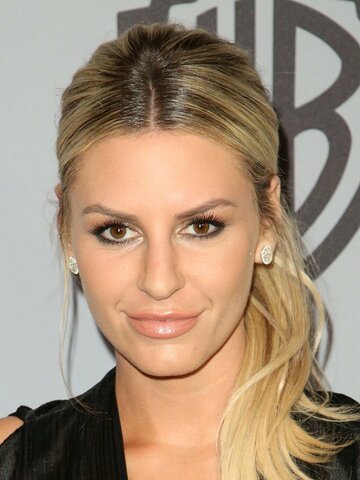 Morgan Stewart Headshot