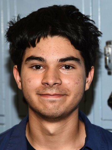 Daniel Zolghadri Headshot