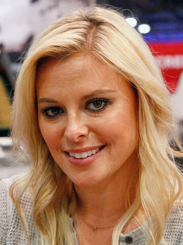 Cristy Lee Headshot