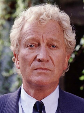 Barry Foster Headshot