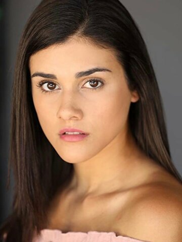 Juliana DeStefano Headshot
