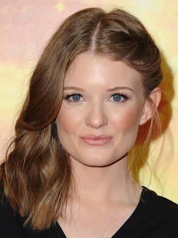 Meegan Warner Headshot