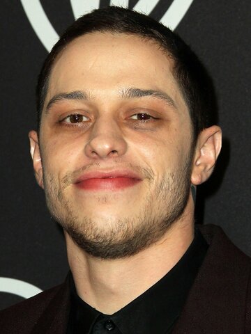 Pete Davidson Headshot