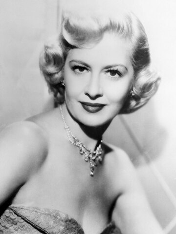 Marilyn Maxwell Headshot