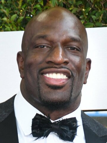 Titus O'Neil Headshot
