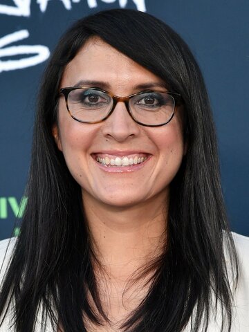 Sydney Freeland Headshot