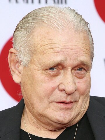Bo Hopkins Headshot
