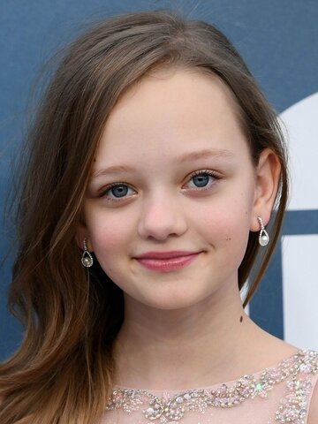 Ivy George Headshot